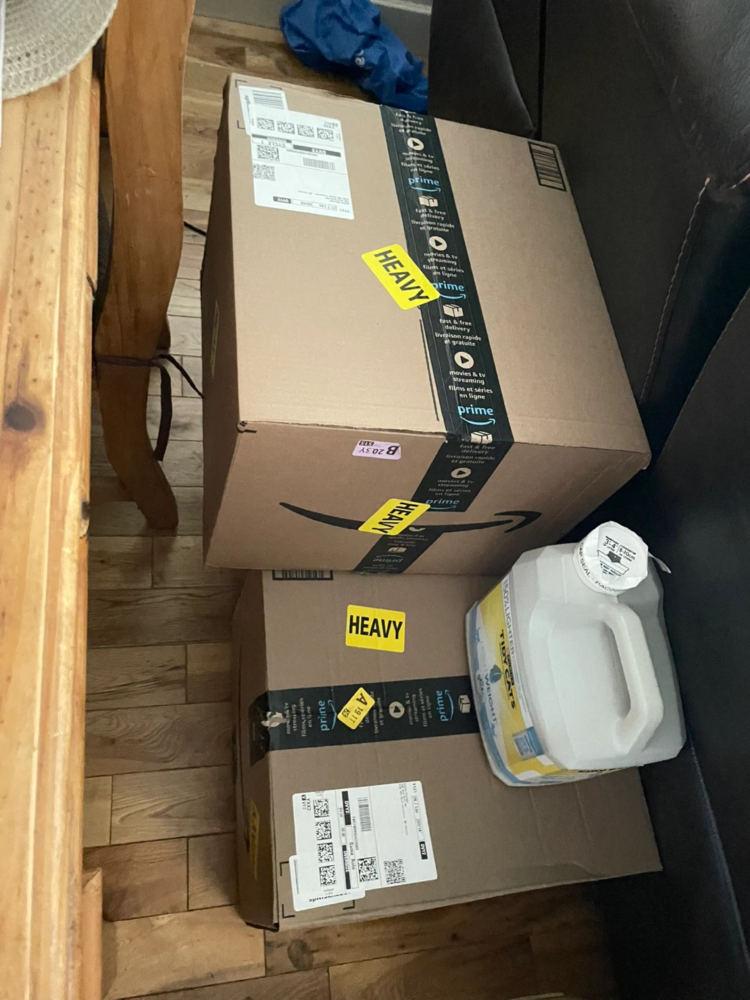 Brand new clumping cat litter