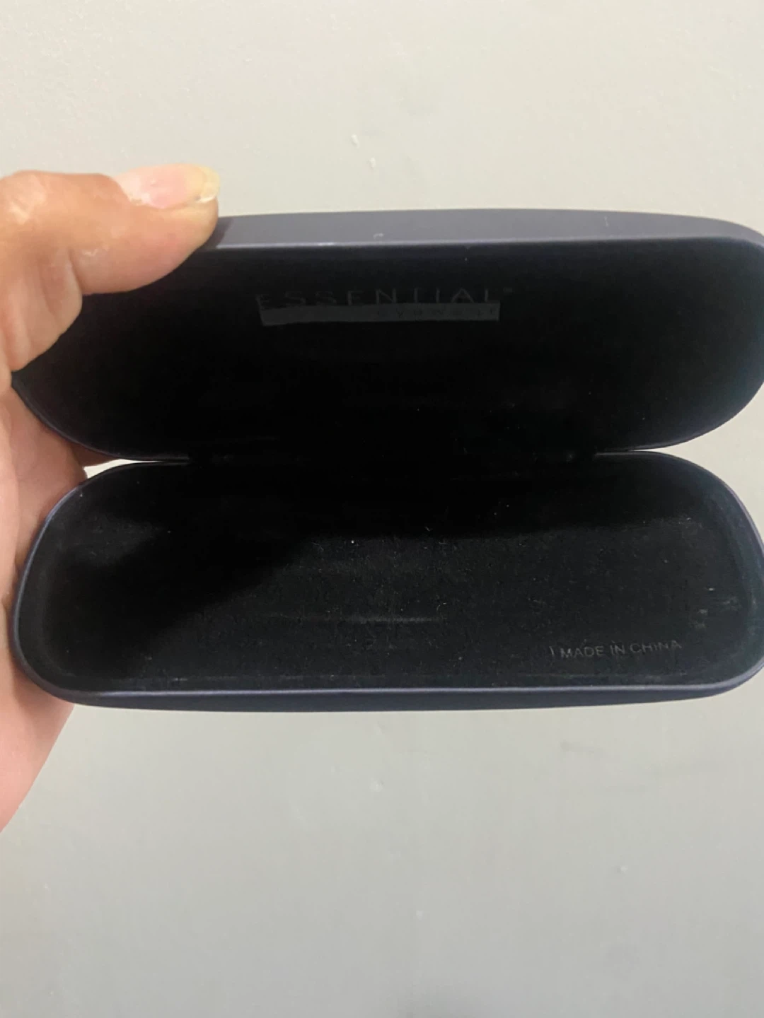 Essential Eyewear Glasses Case - photo 2