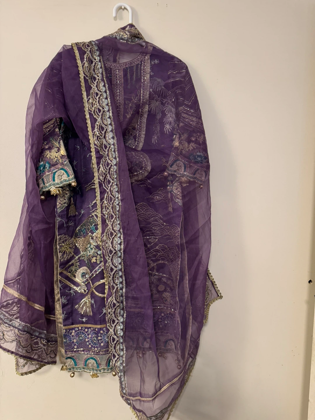 Purple Embroidered Kurti with Dupatta and trouser - photo 2