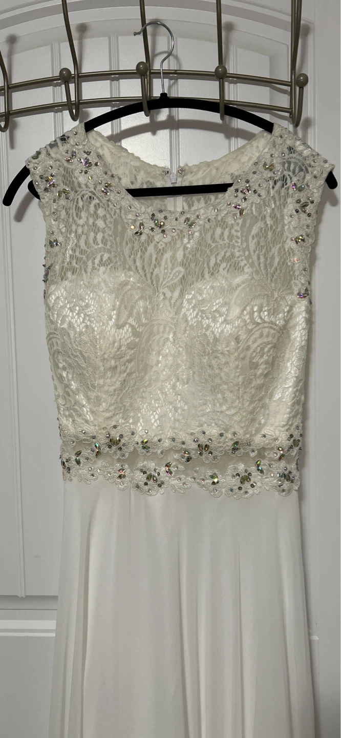 Off White Lace Beaded Wedding Dress - photo 3