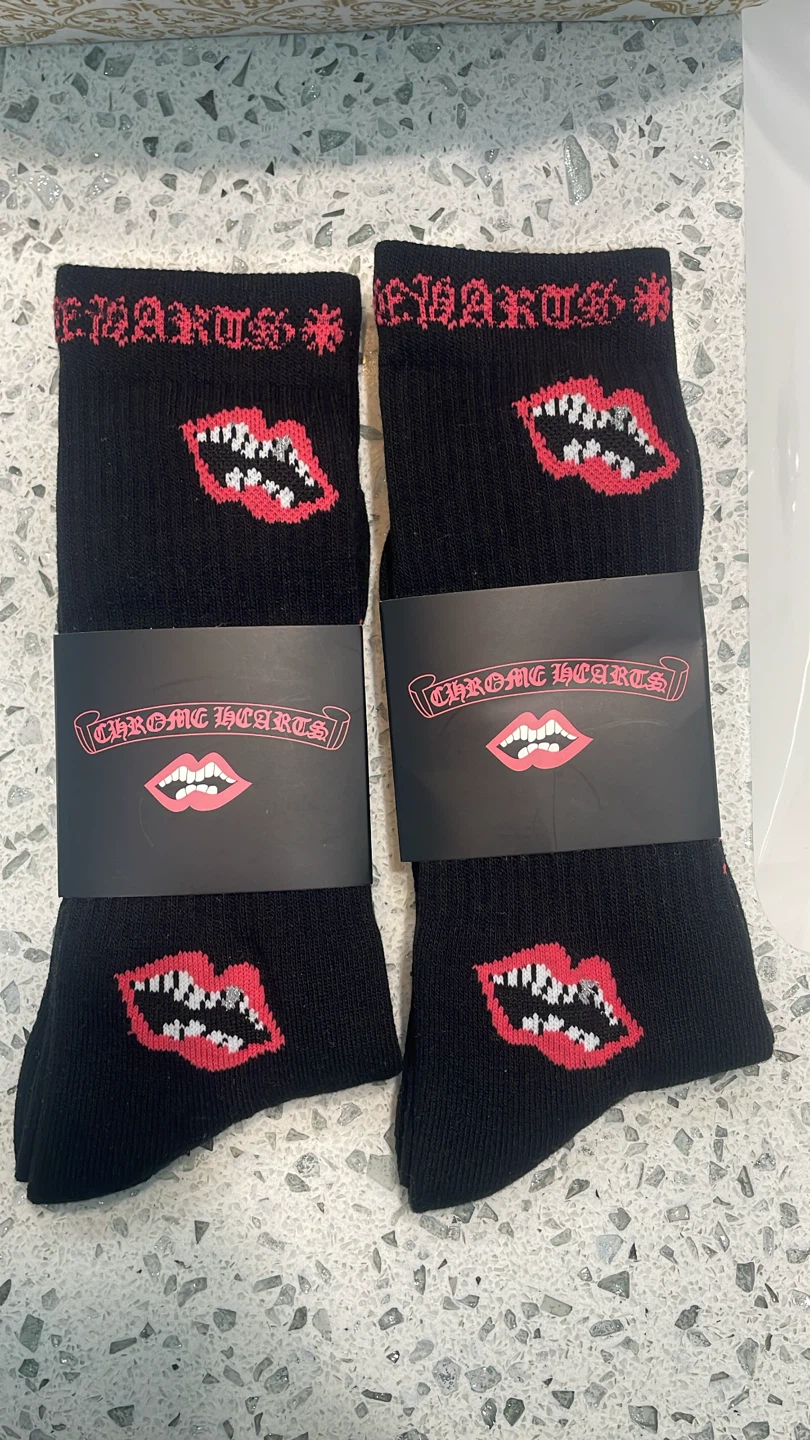 Pink black chrome heart socks