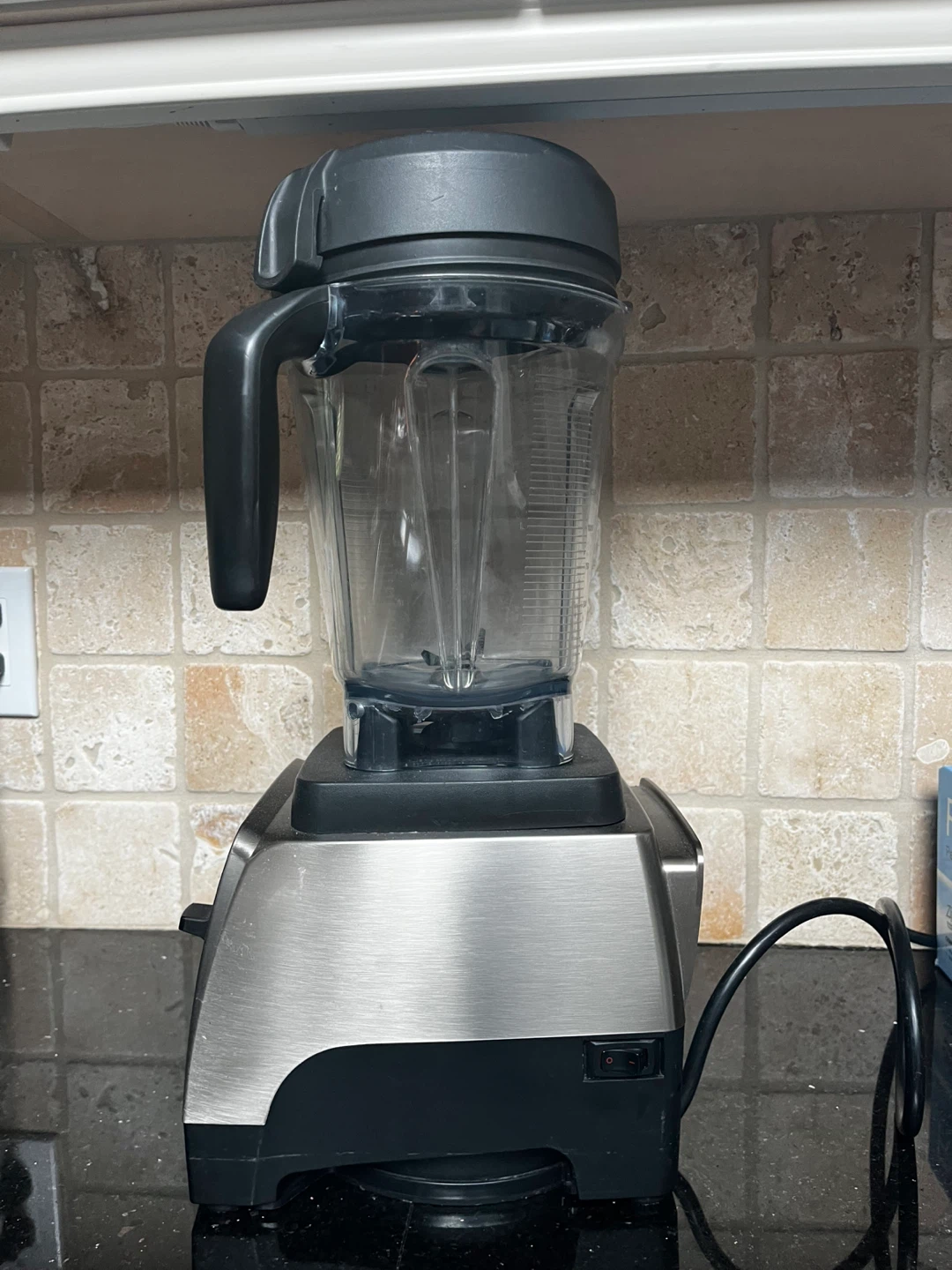 Vitamix Professional Series 750 Blender - photo 2