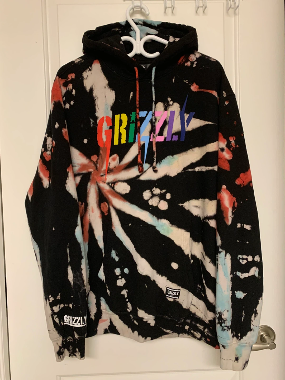 ⚽️ Grizzly Tie Dye Hoodie