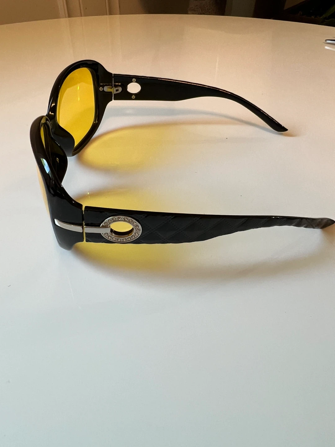 ⚽ Black Sunglasses with Yellow Lenses - photo 2