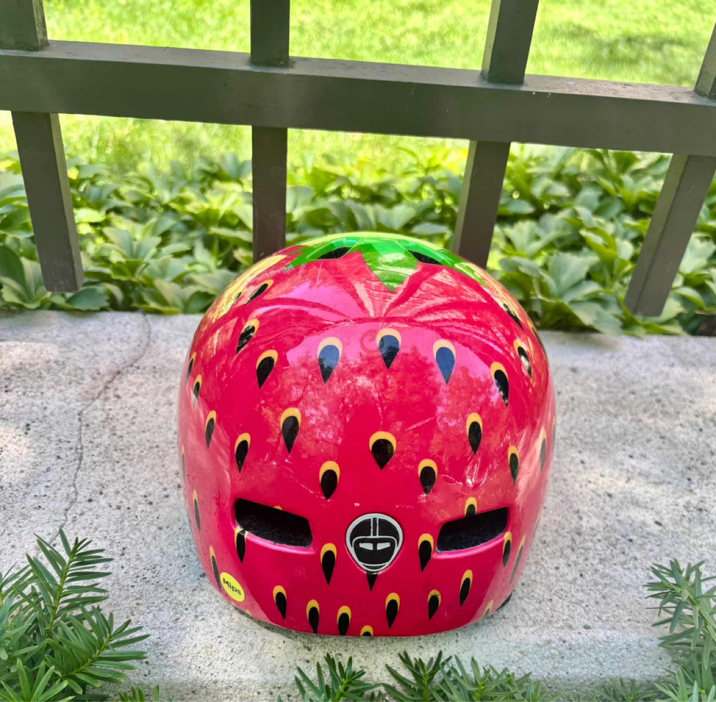 Nutcase Strawberry Kids Helmet
