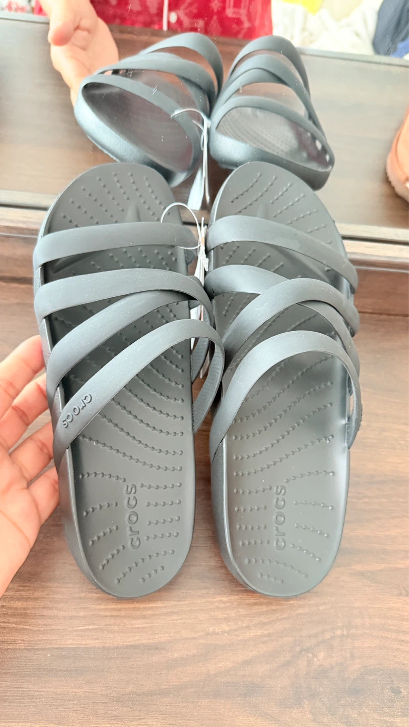 Crocs Splash Strappy Sandals - Black - photo 2