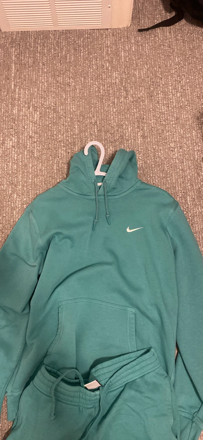Nike Hoodie and Sweatpants Set - photo 2