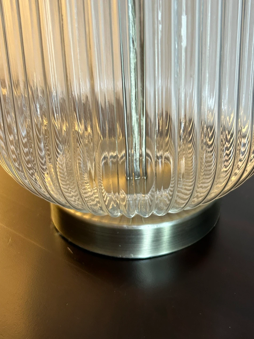 Pair of Clear Ribbed Glass Table Lamps with White Shade - photo 3