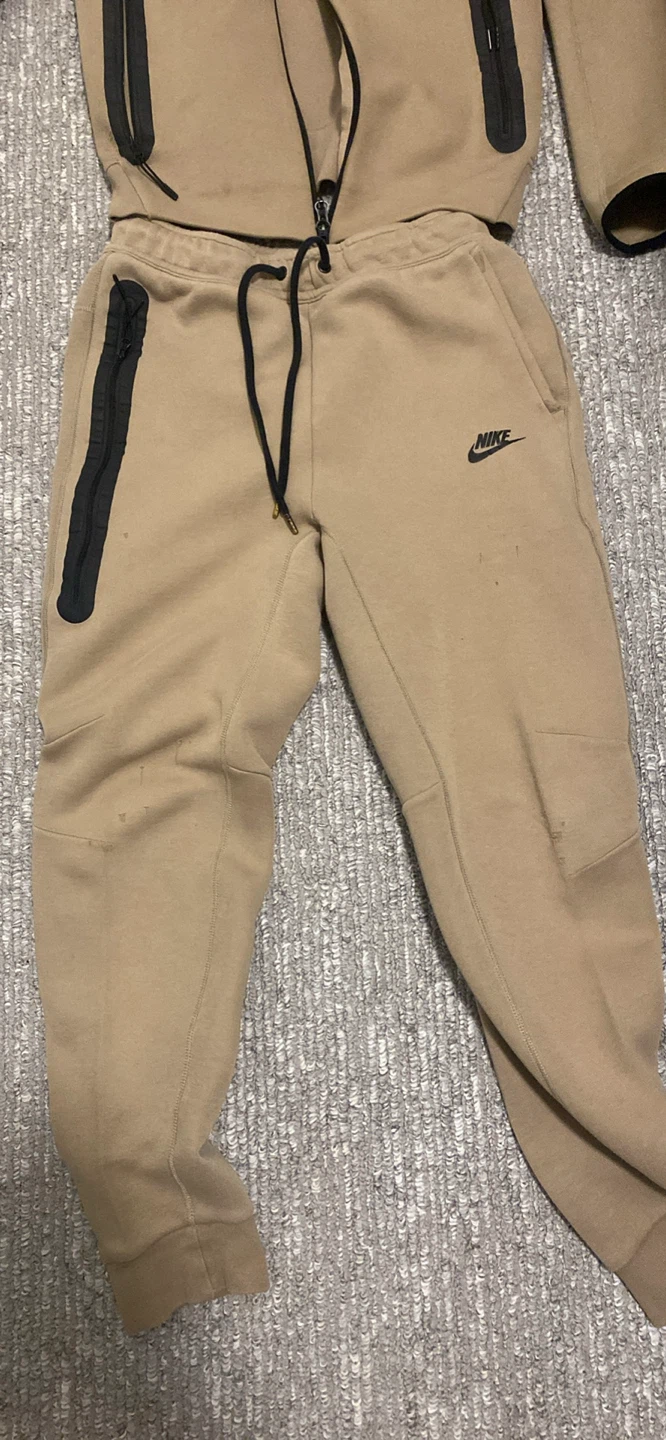 Nike Tech Fleece Tracksuit Set - Tan