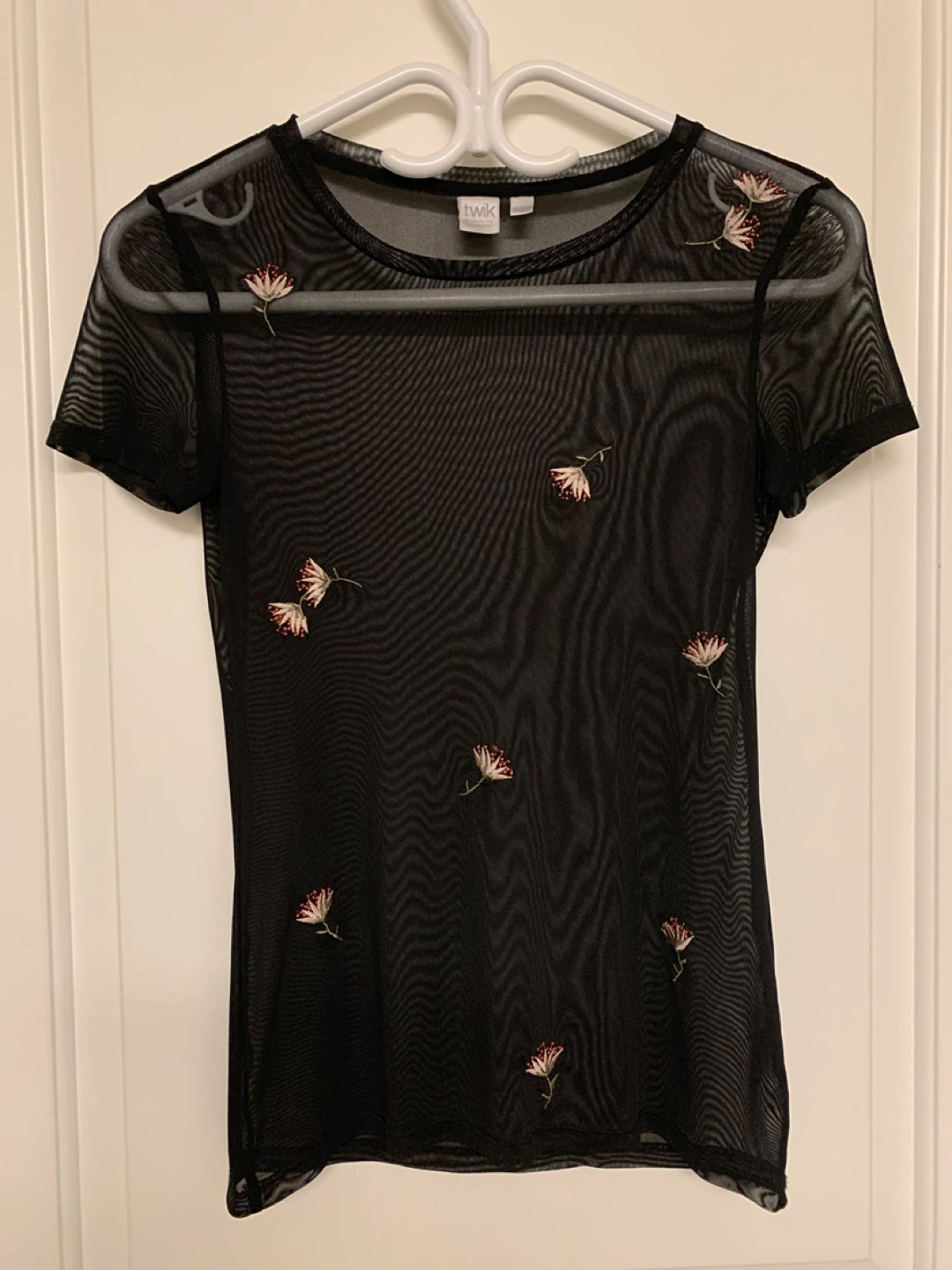 ⚽️ Twik Black Mesh Floral T-Shirt