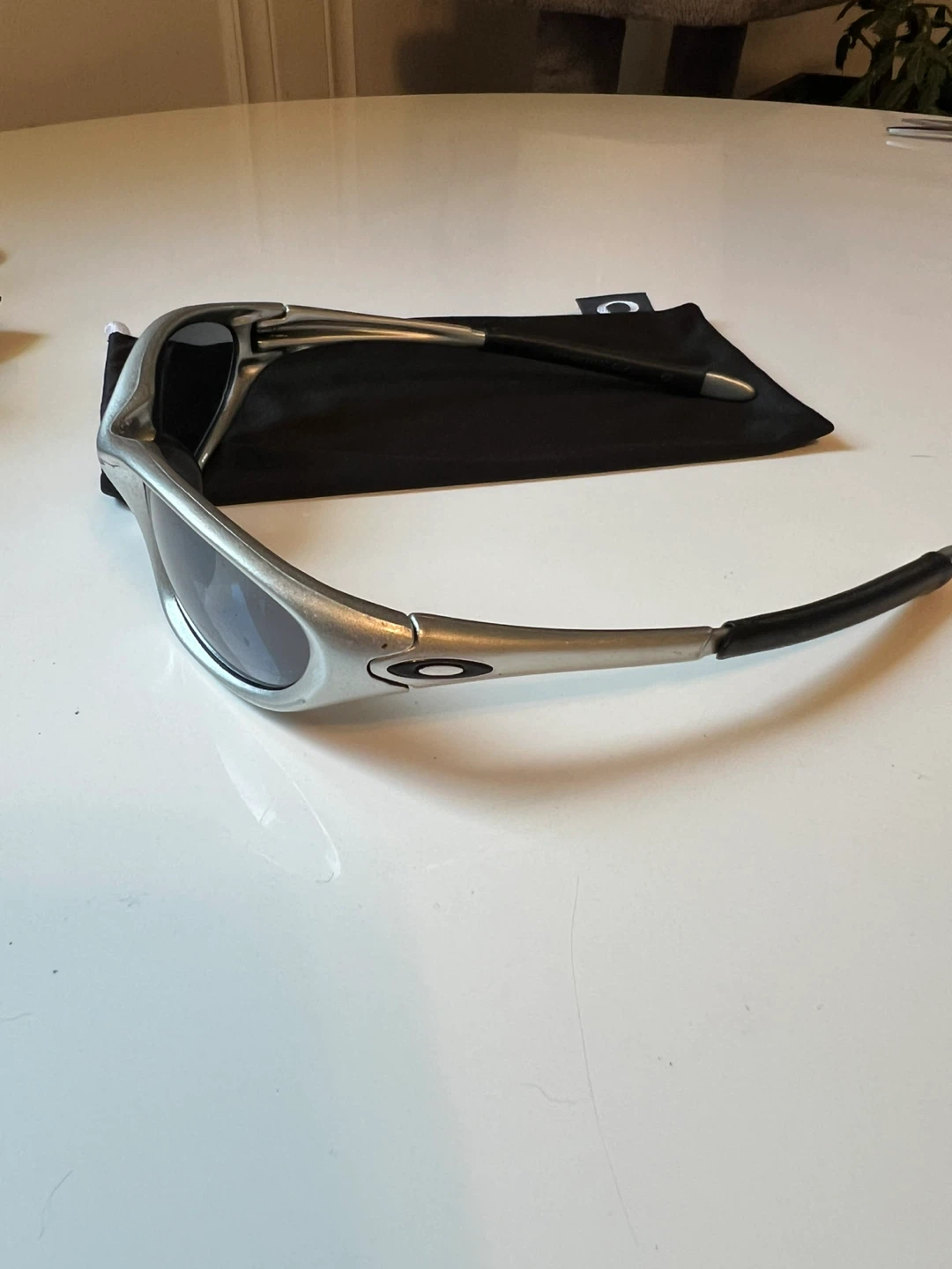 ⚽ Oakley Sunglasses - photo 3