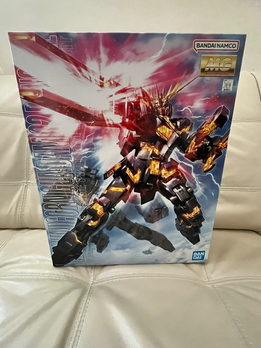 MG RX-0 Unicorn Gundam 2 Banshee 1/100