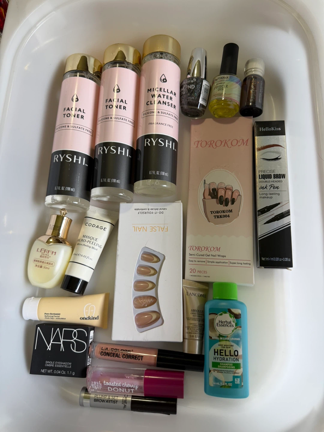 Massive beauty lot (75+ items) - photo 2