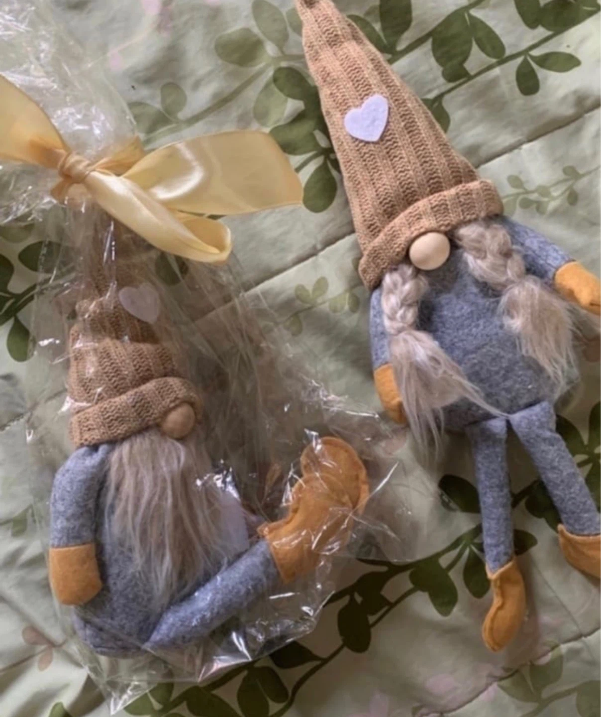 ⚽ Two Gnomes Plush Decorations