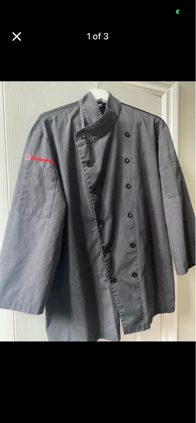 Boston Pizza Chef Jacket size M/M ⚽️smoke free home.