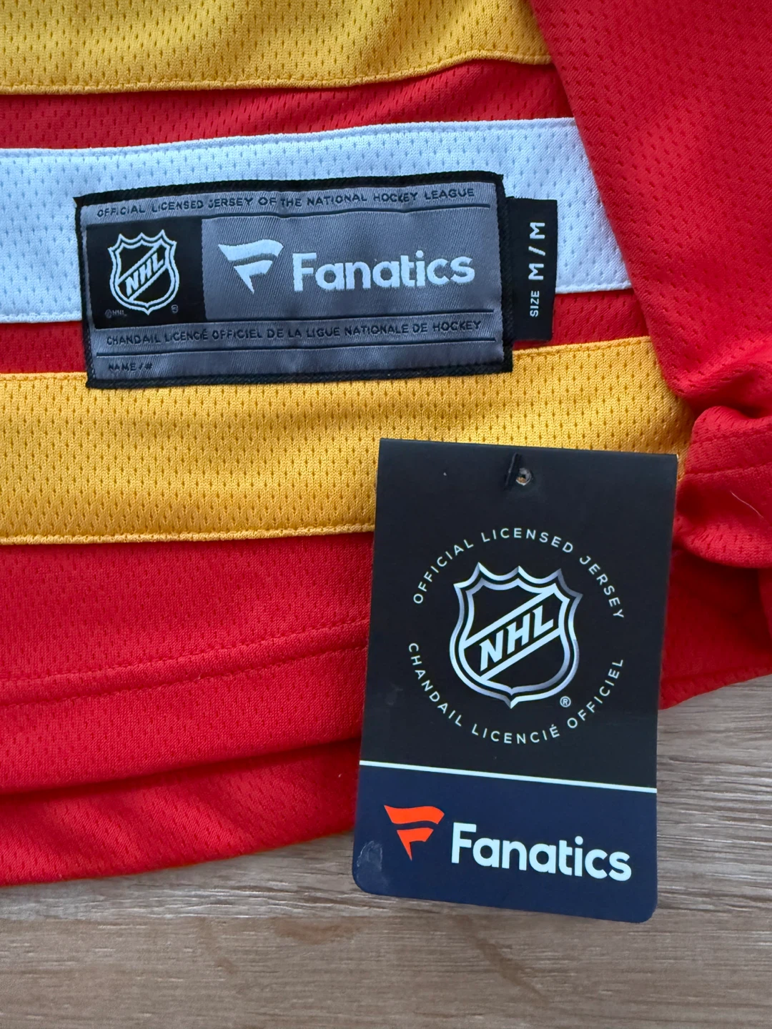 NWT Calgary Flames Johnny Gaudreau Breakaway Jersey – Size M - photo 3