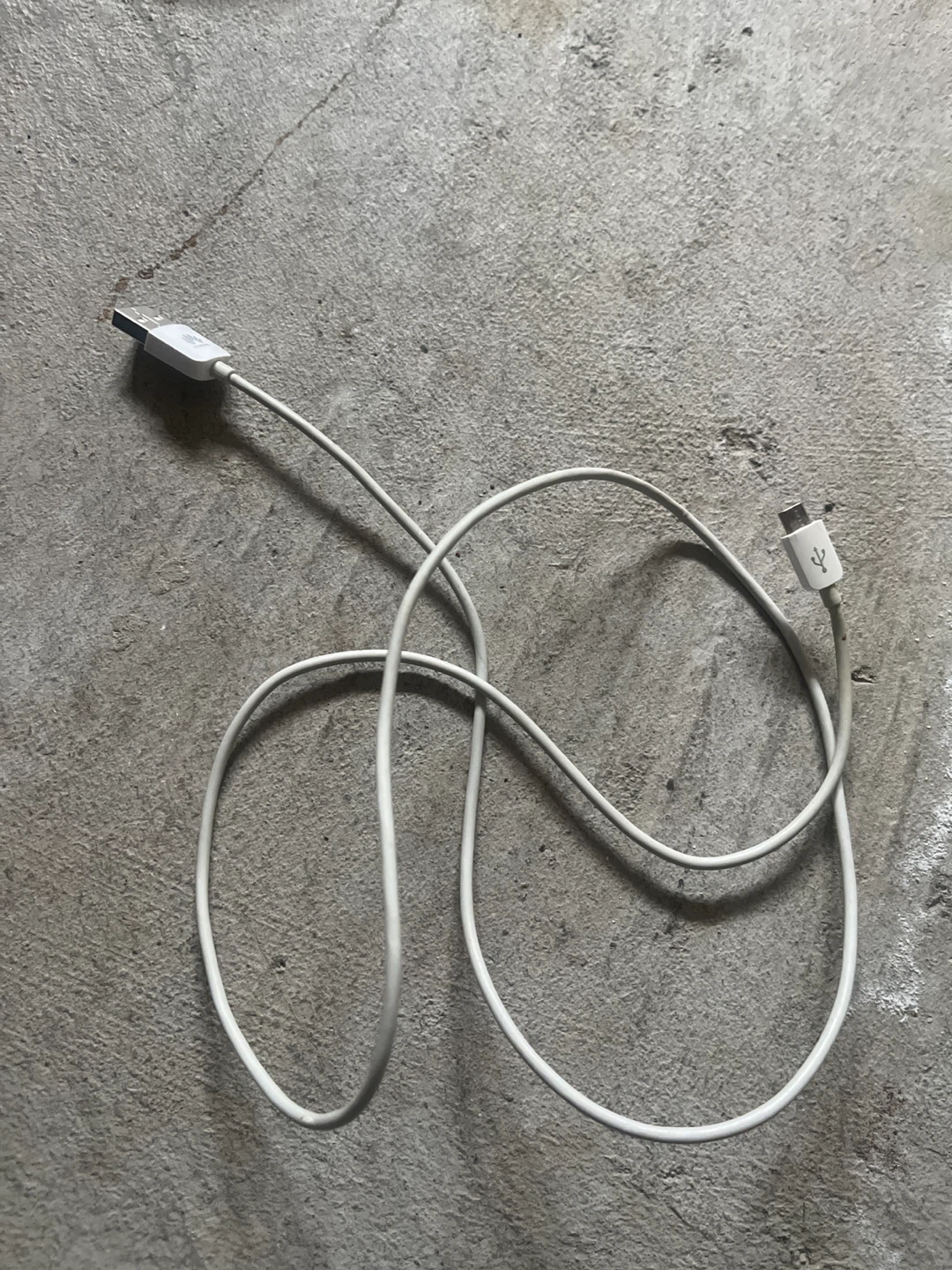 Apple USB-A to Micro USB Cable