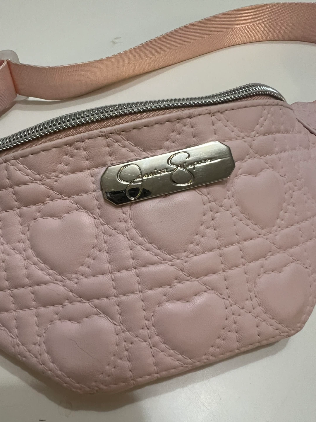 ⚽ Jessica Simpson Pink Quilted Heart Fanny Pack - photo 2