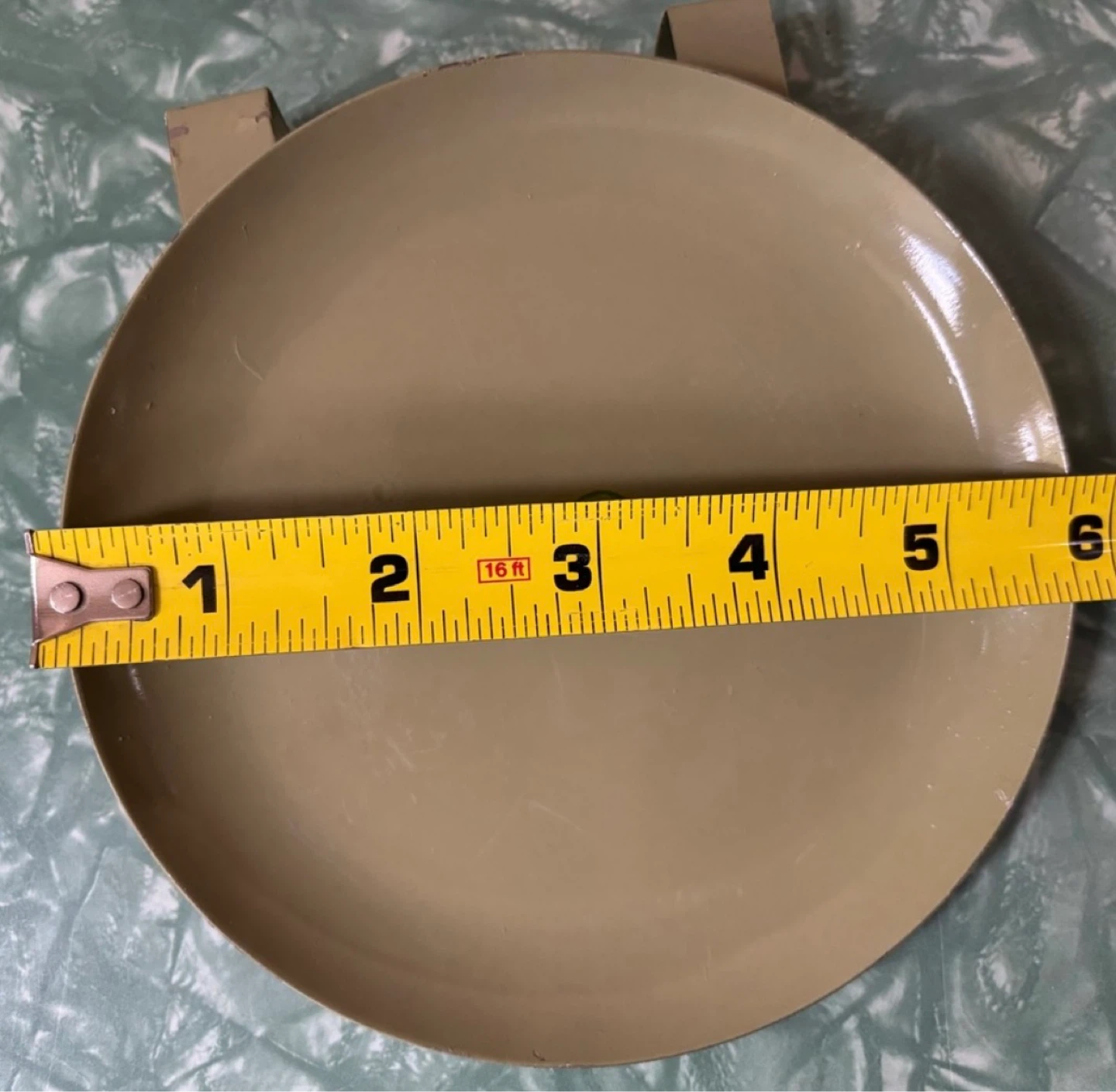 ⚽Vintage Wall Mount Plant Stand -Broadview/Dundas - photo 3