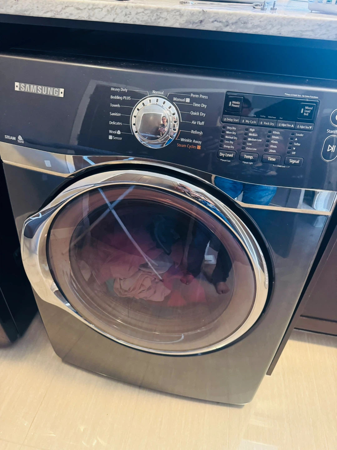 Dryer with wrinkles free option