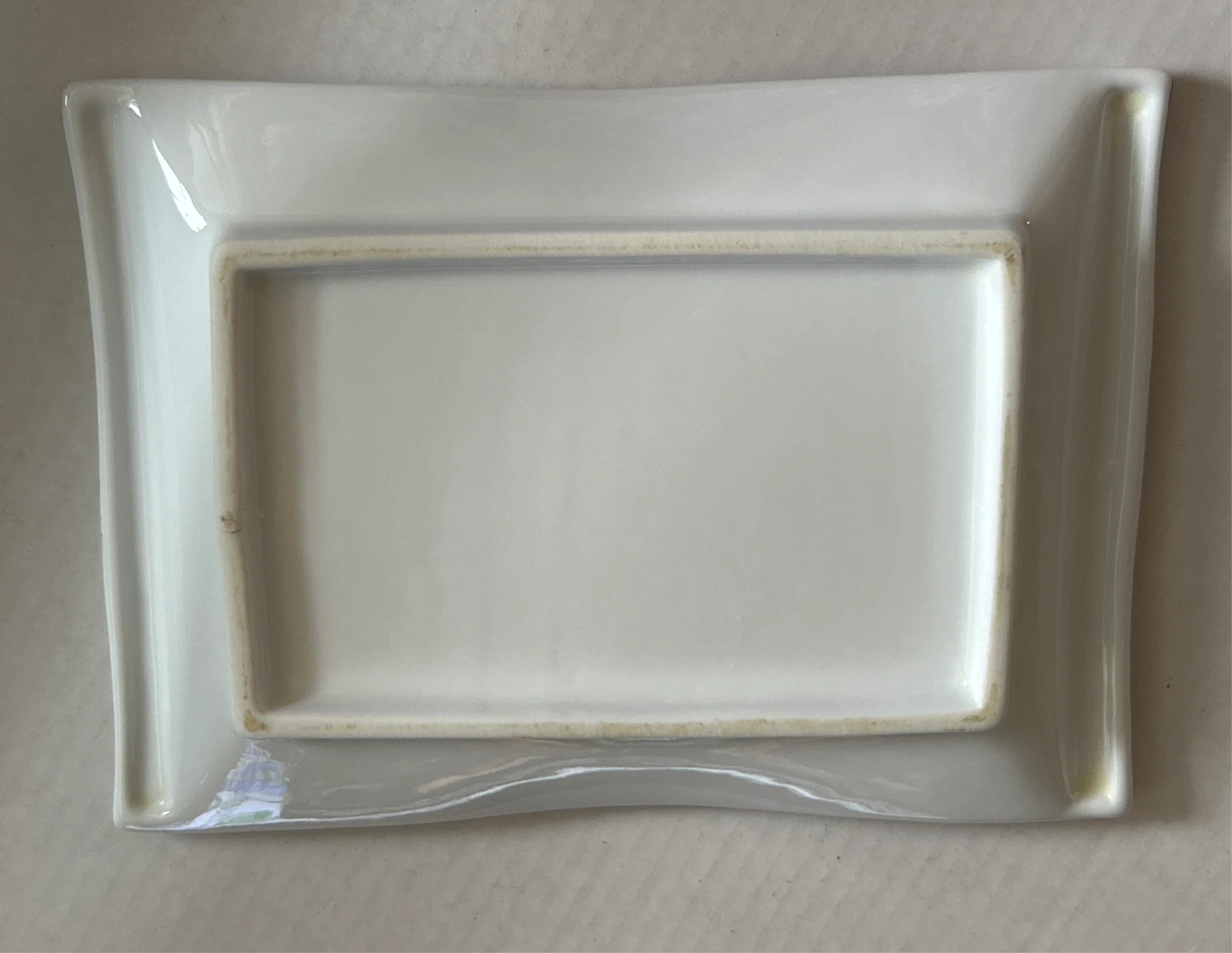 ⚽️White Ceramic  Rectangular Dish with Bamboo Design - photo 4
