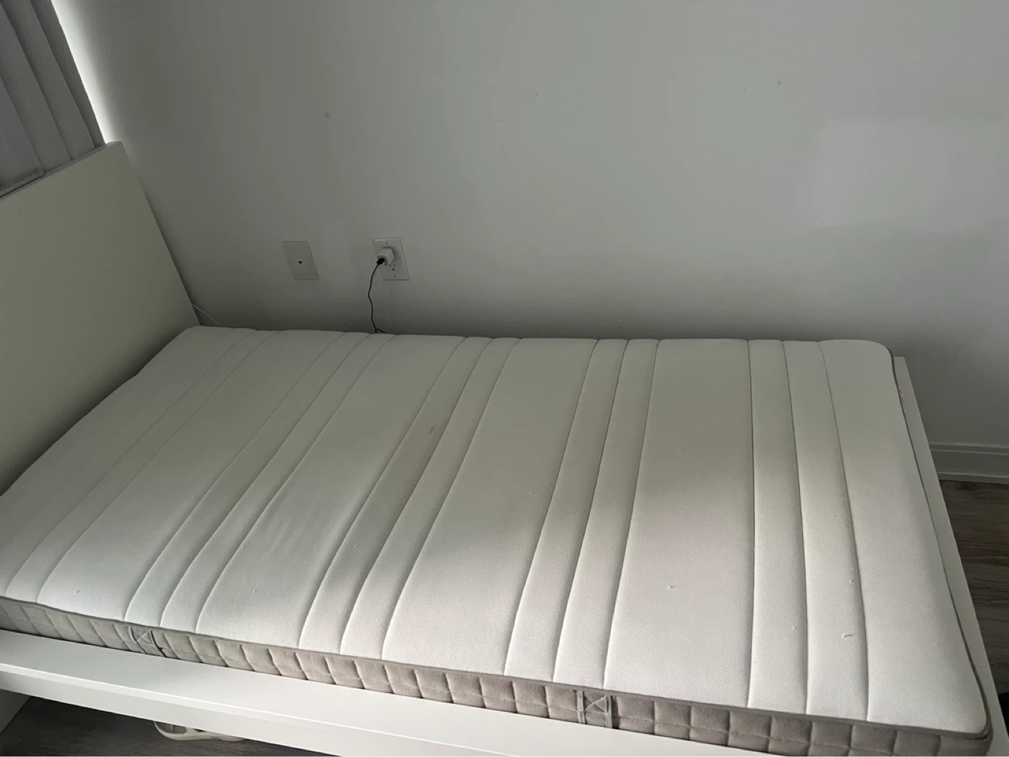 IKEA Malm Twin Bed Frame with Mattress
