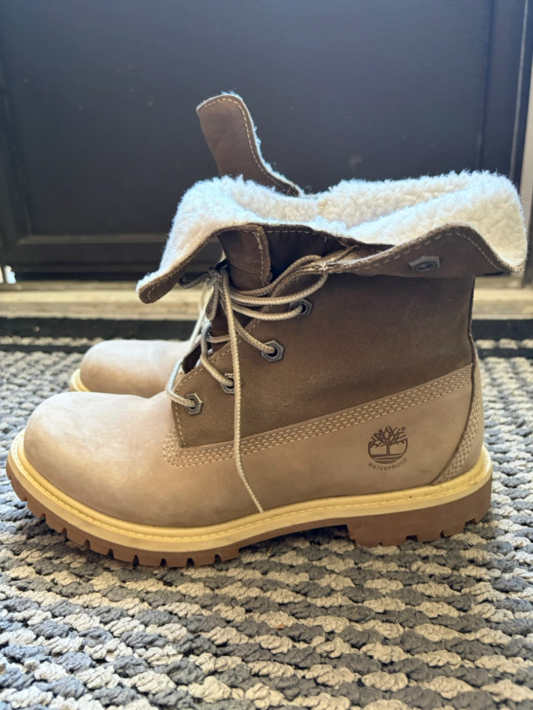 Timberland Waterproof Fur Lined Boots - photo 2