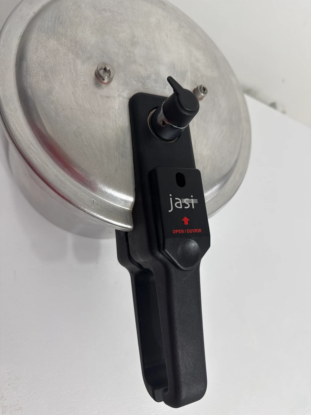 Jasi Pressure Cooker - photo 2