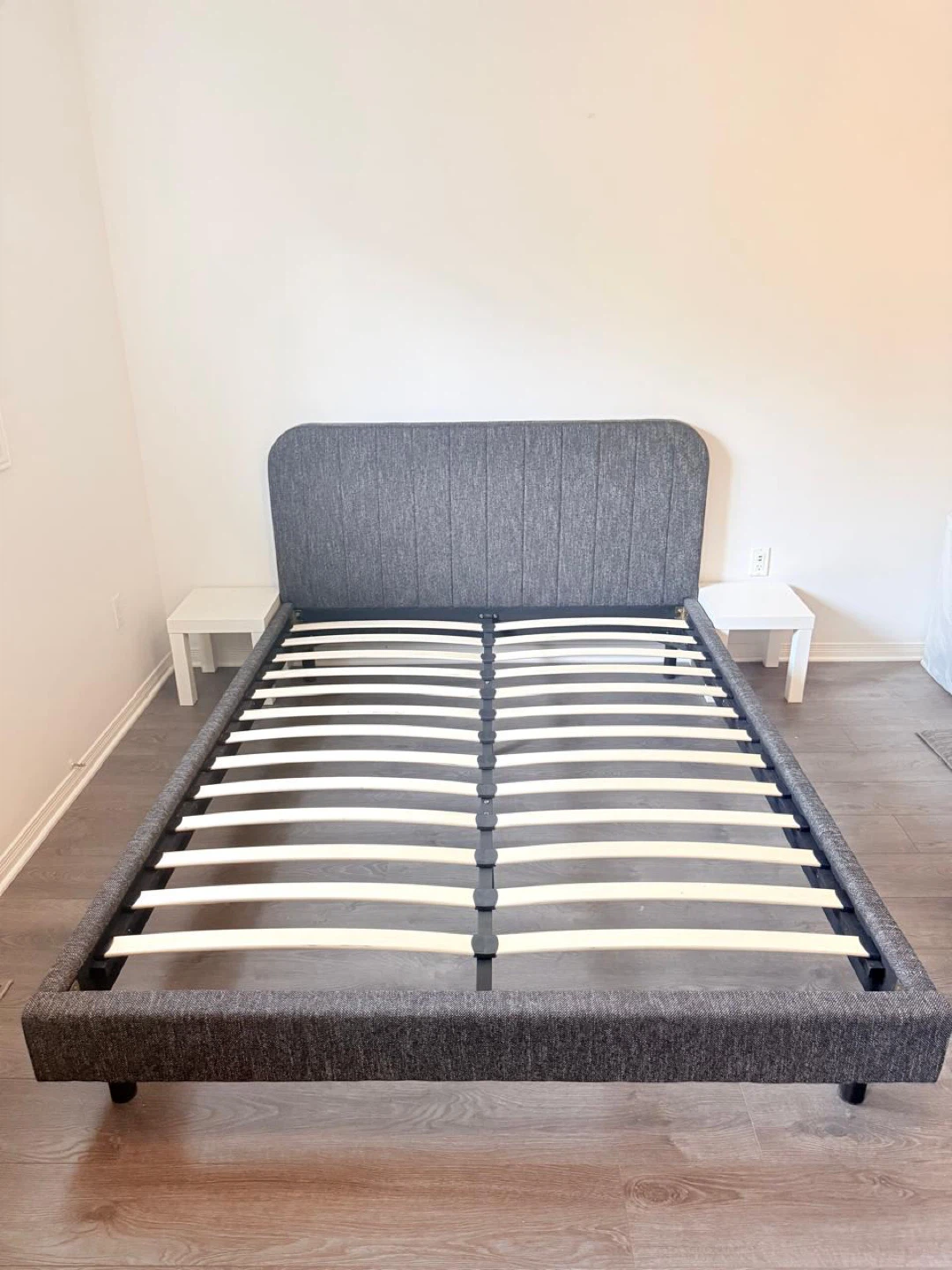 Structube Queen bed frame + 2 IKEA Nightstands
