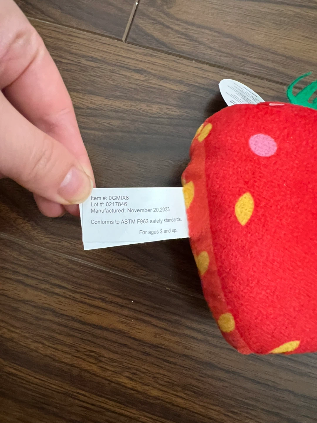 ⚽ A&A Global Plush Strawberry Toy - photo 3