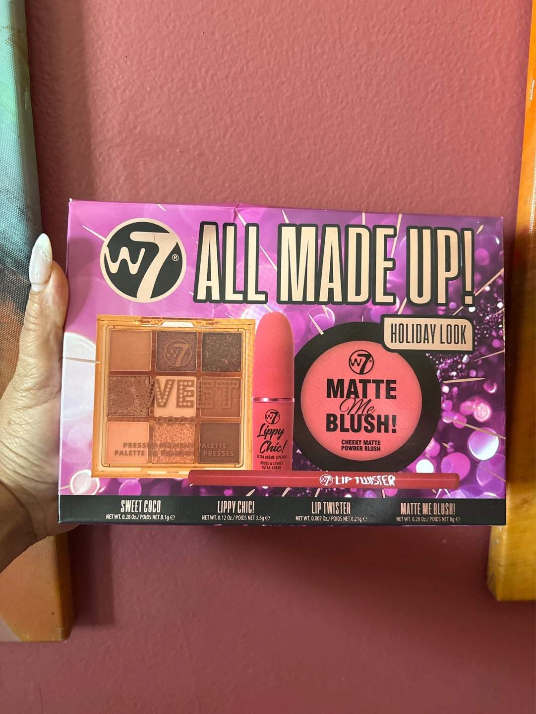 ⚽️ New W7 All Made Up! Holiday Look Makeup Set