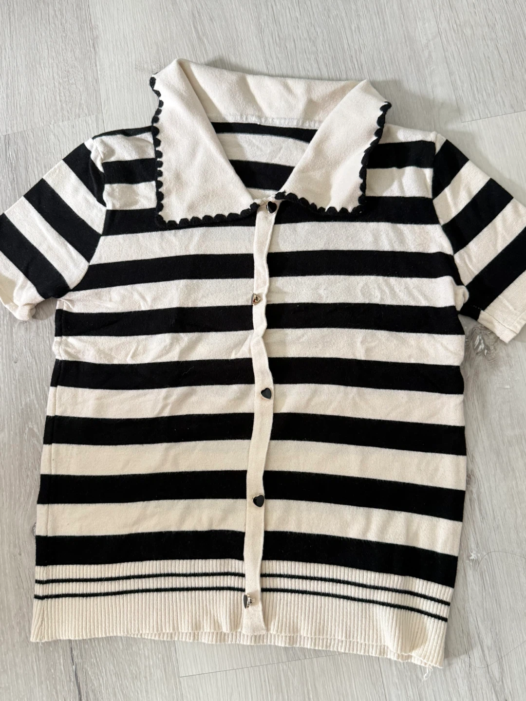 Striped Button-Up Polo Shirt with Heart Buttons ⚽