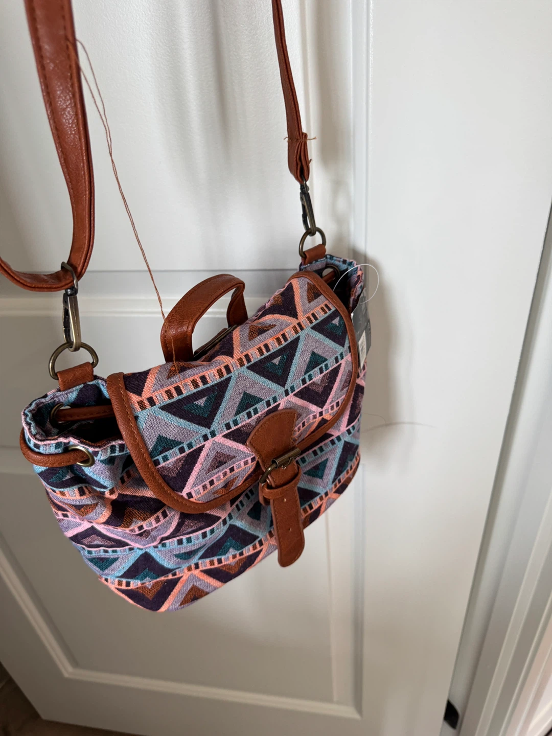 Women's Small Geometric Print Crossbody Bag - photo 4