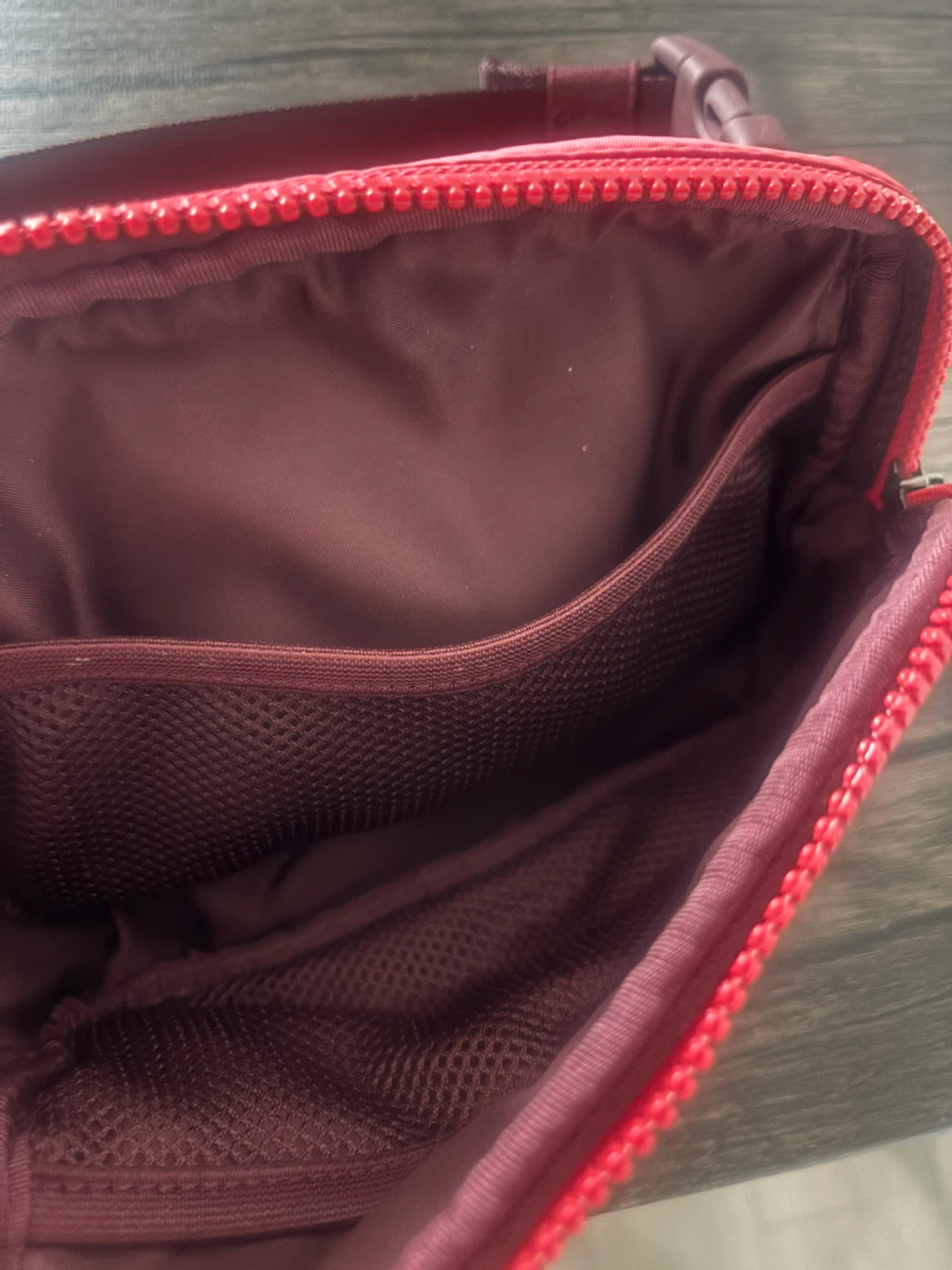 Red Quilted Fanny Pack/Crossbody Bag ⚽️ - photo 3