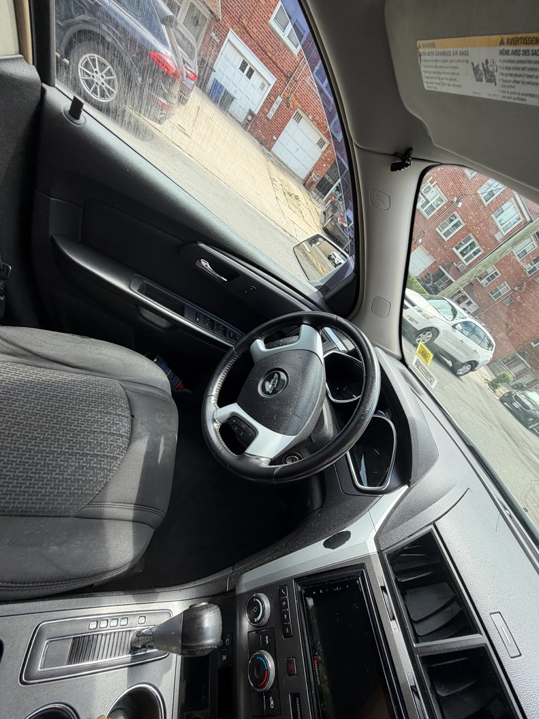 Chevy traverse 2009 lt 3 line - photo 3