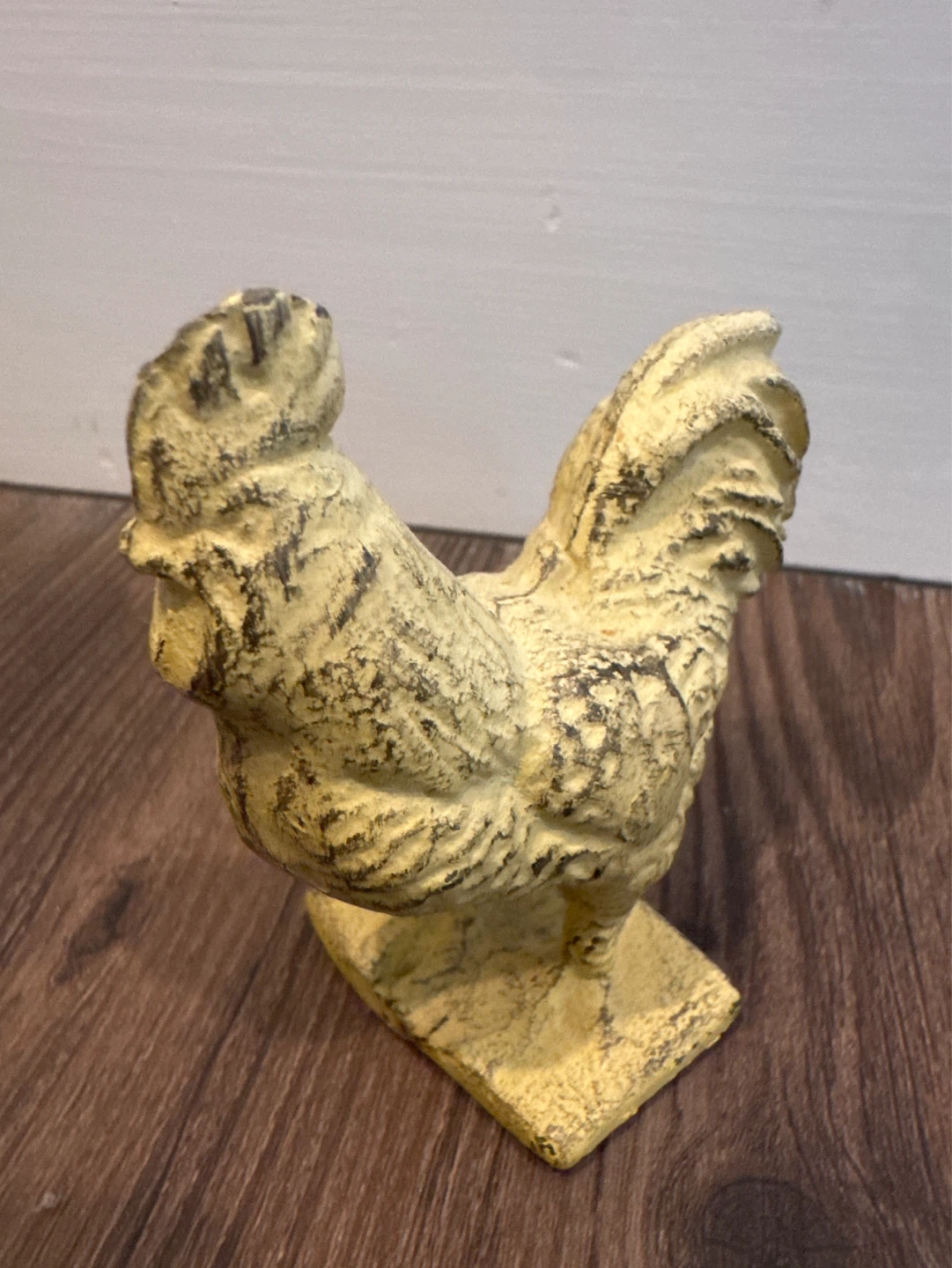 Yellow VINTAGE Cast Iron Rooster Figurine - photo 2