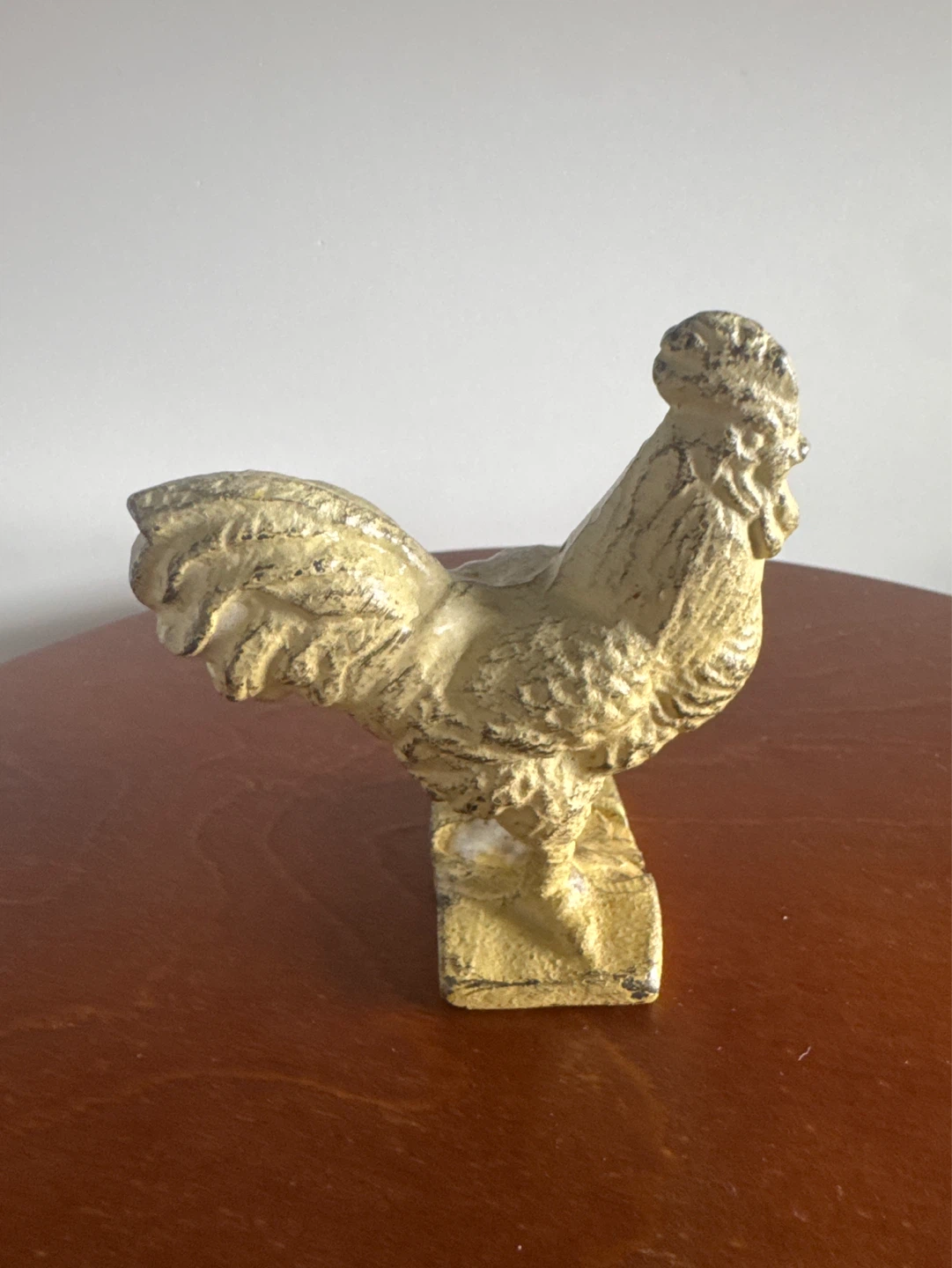 Yellow VINTAGE Cast Iron Rooster Figurine - photo 5