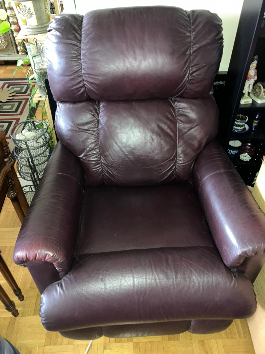 Dark Red Recliner Chair - photo 2