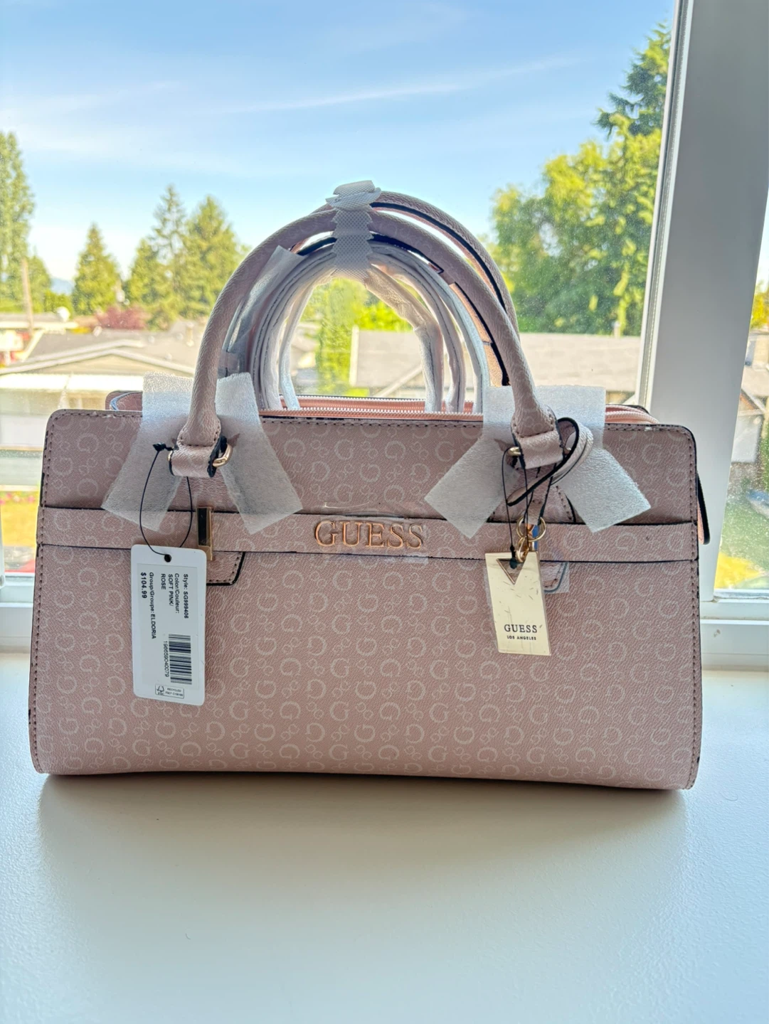Guess Pink Logo Handbag ⚽