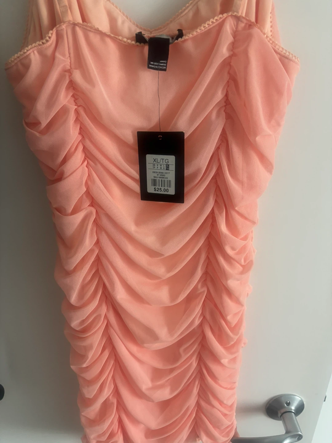 Peach Ruched Mini Dress - PRICE IS FIRM!⚽️ - photo 3