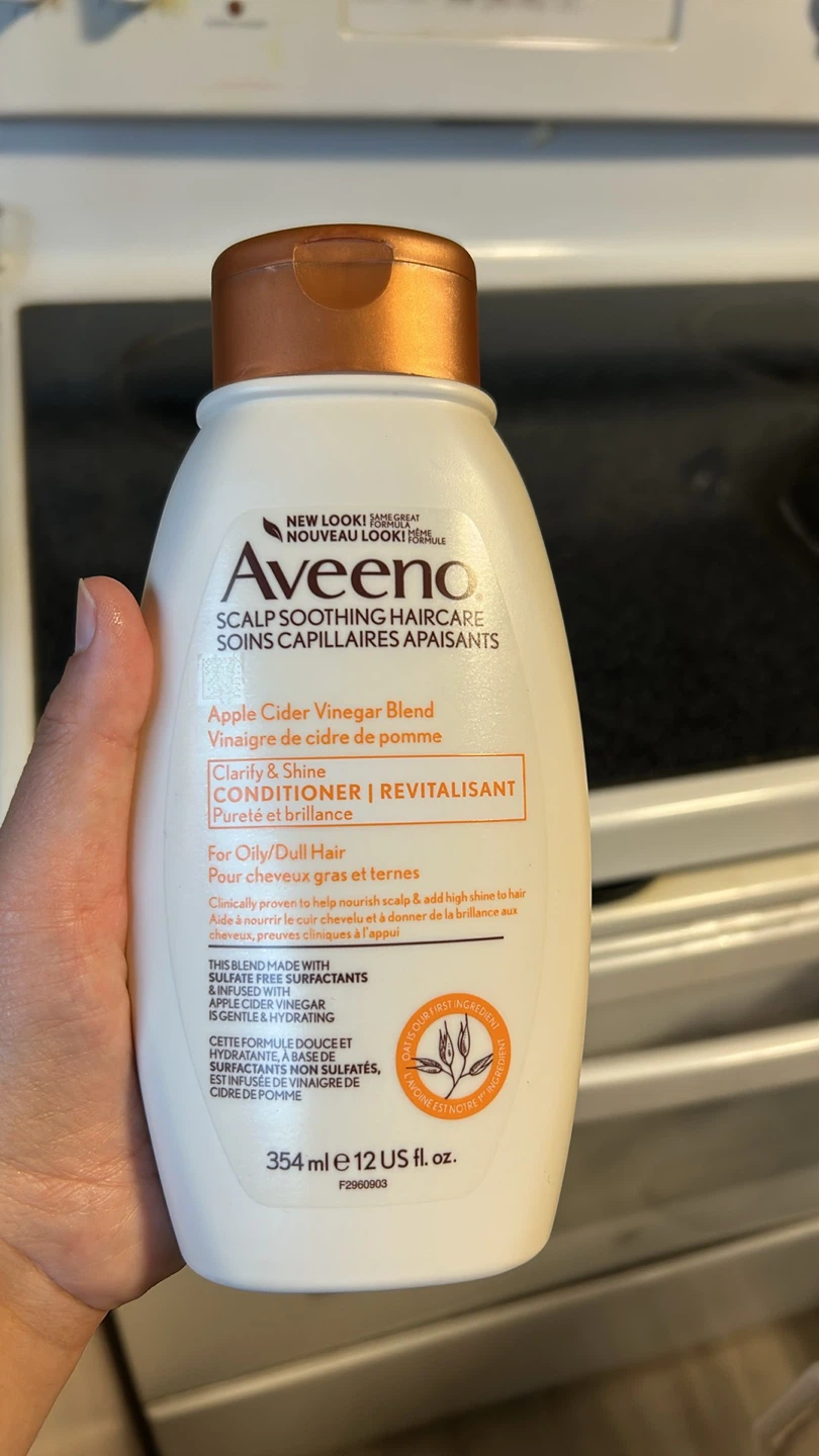 ⚽ Aveeno Apple Cider Vinegar Conditioner 354ml