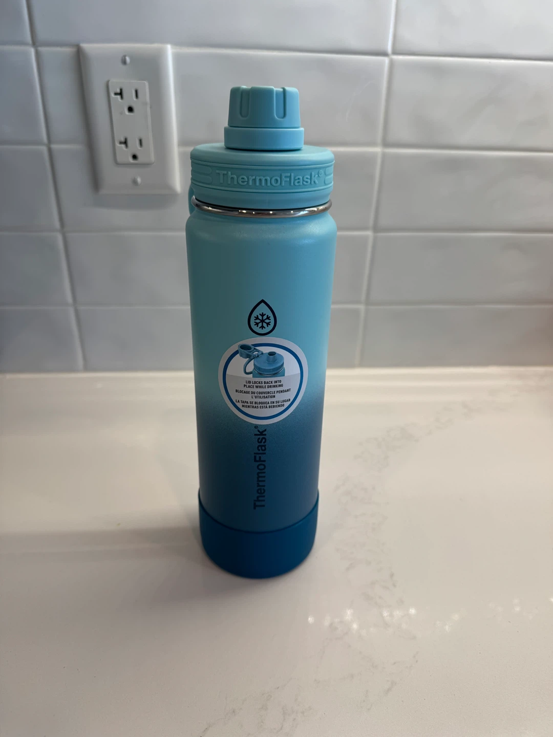 Brand New ThermoFlask Stainless Steel Water Bottle