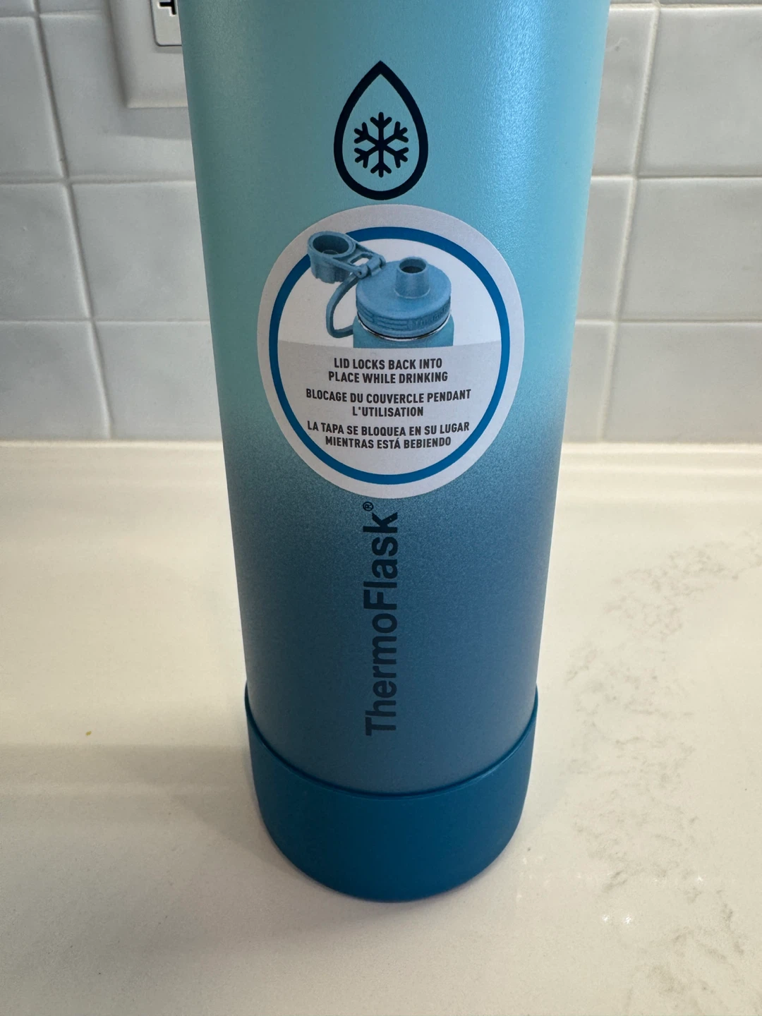 Brand New ThermoFlask Stainless Steel Water Bottle - photo 3