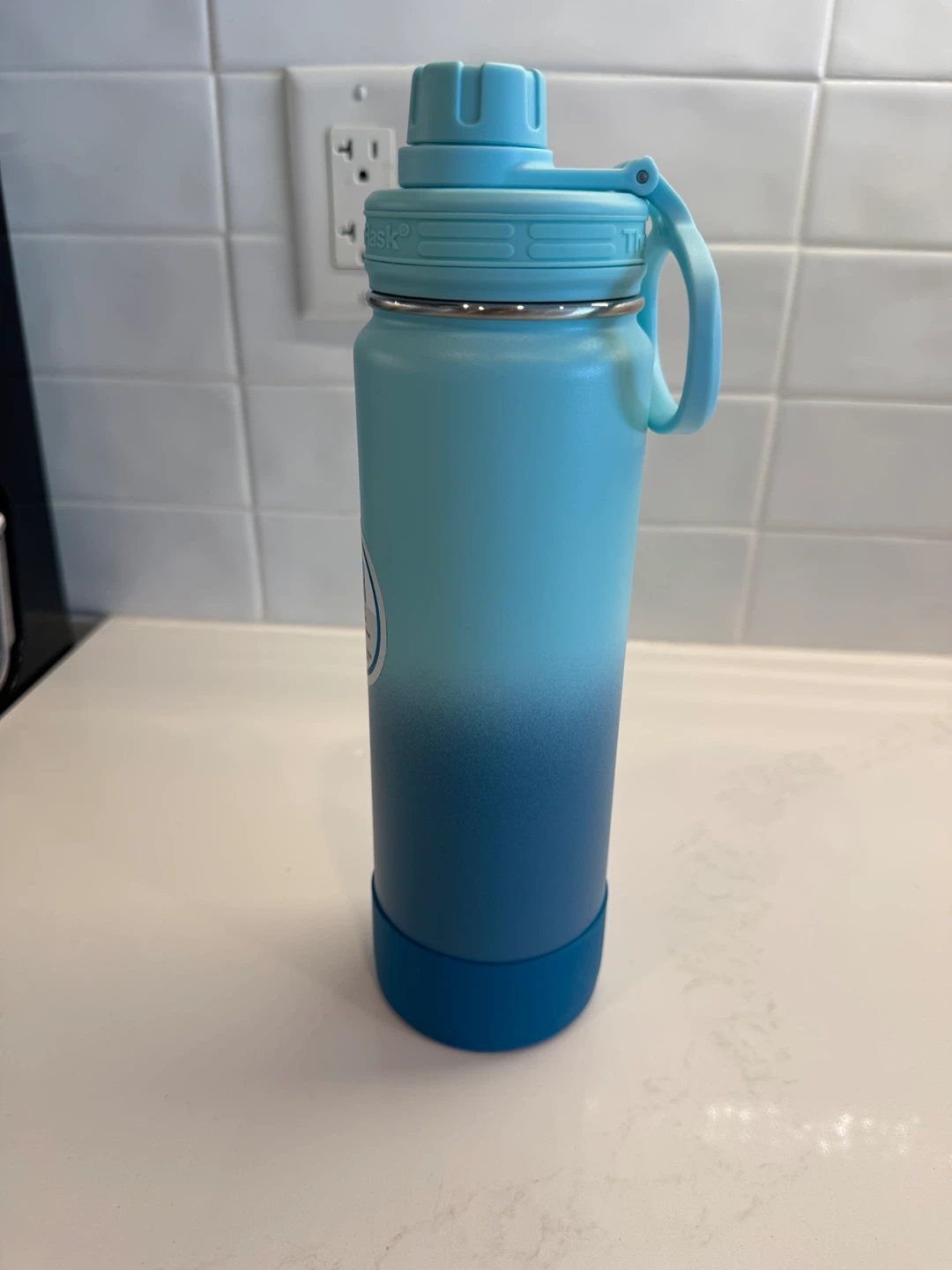 Brand New ThermoFlask Stainless Steel Water Bottle - photo 5