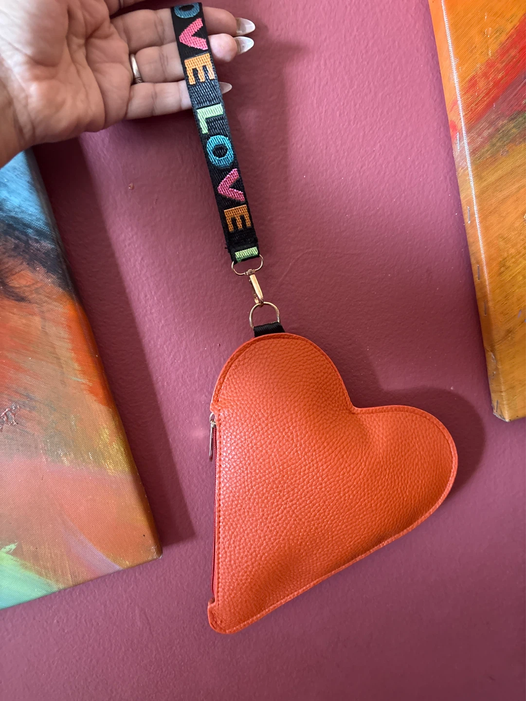 ⚽️ Vegan Leather Orange Heart Shaped  Purse with "LOVE" Lanyard - photo 2