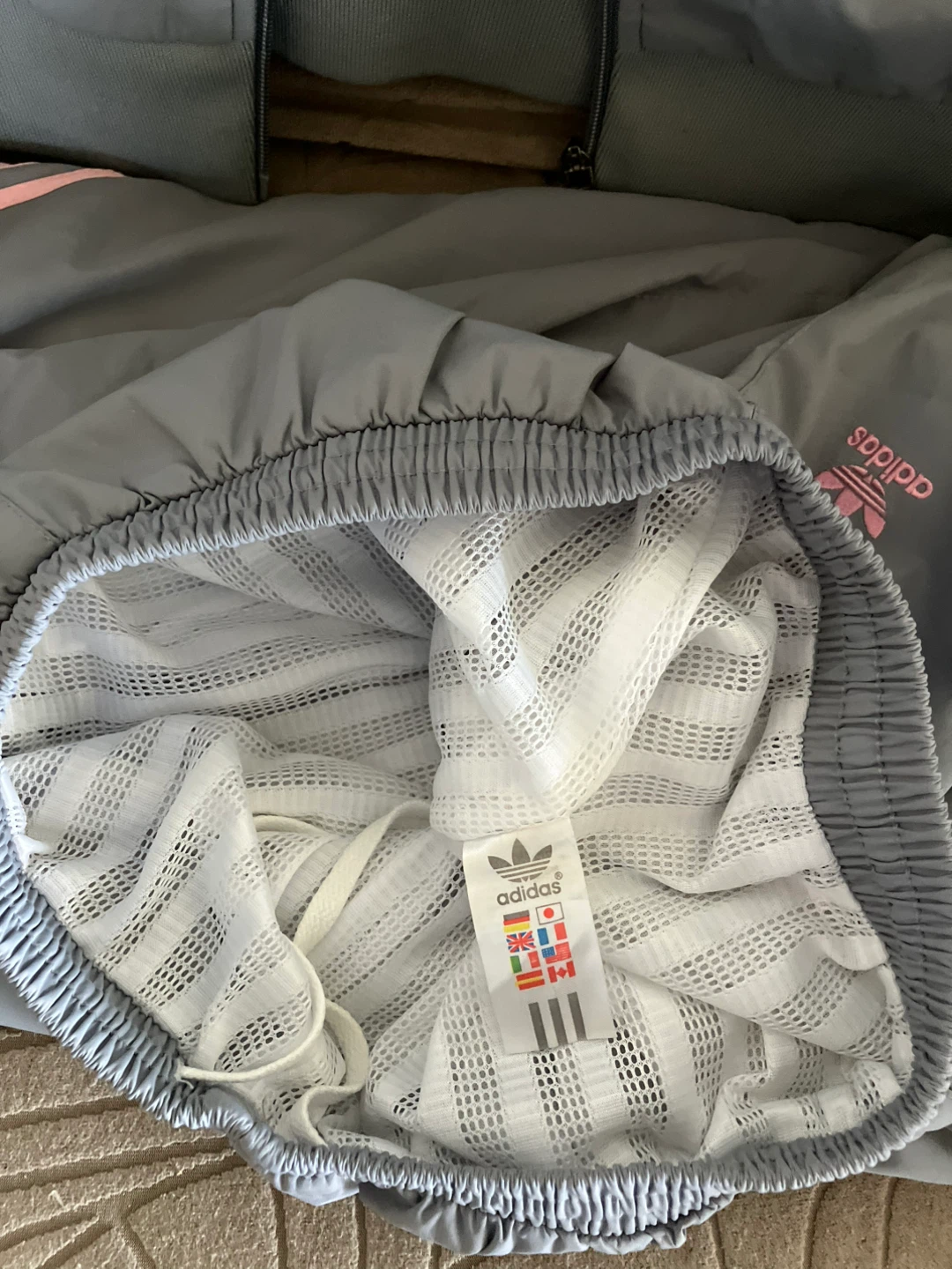 Adidas Tracksuit Set Grey Pink Size Small - photo 2