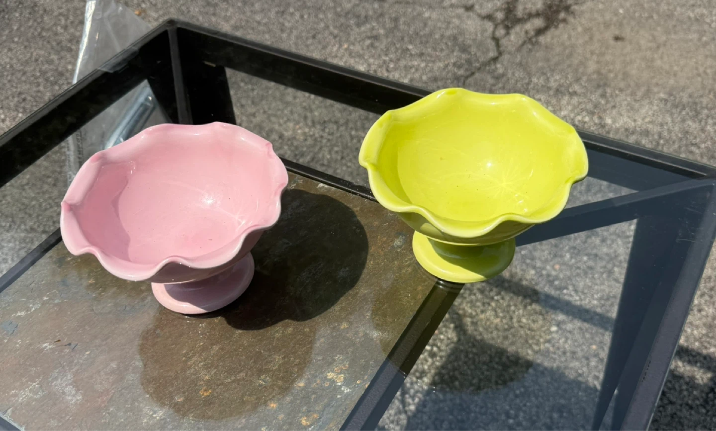 Williams-Sonoma Pink & Yellow Ramekin Bowls - Set of 2 - photo 2