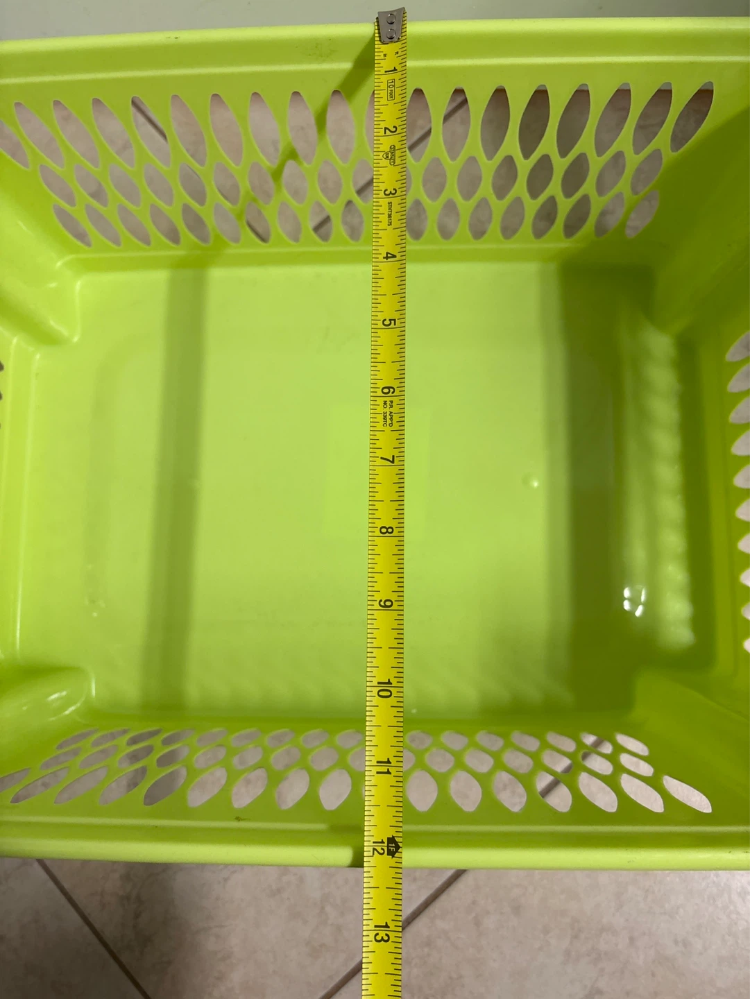 ⚽️Lime Green Plastic Basket - photo 2
