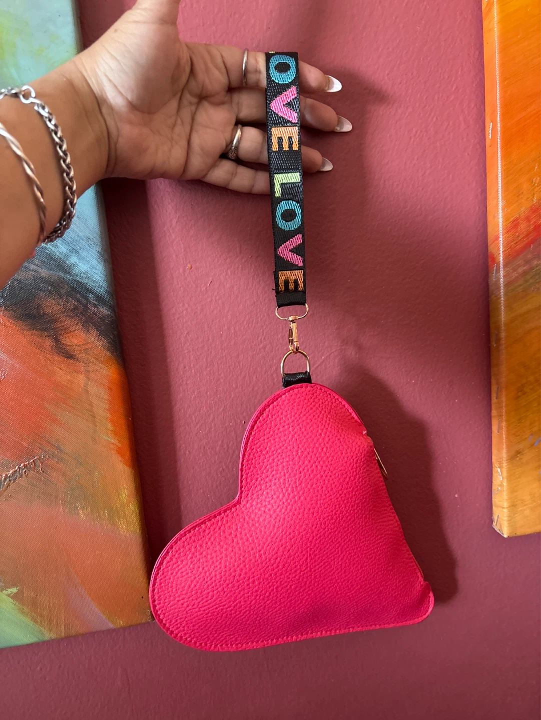 ⚽️ Pink vegan Leather Heart Shaped  Purse with "LOVE" Strap