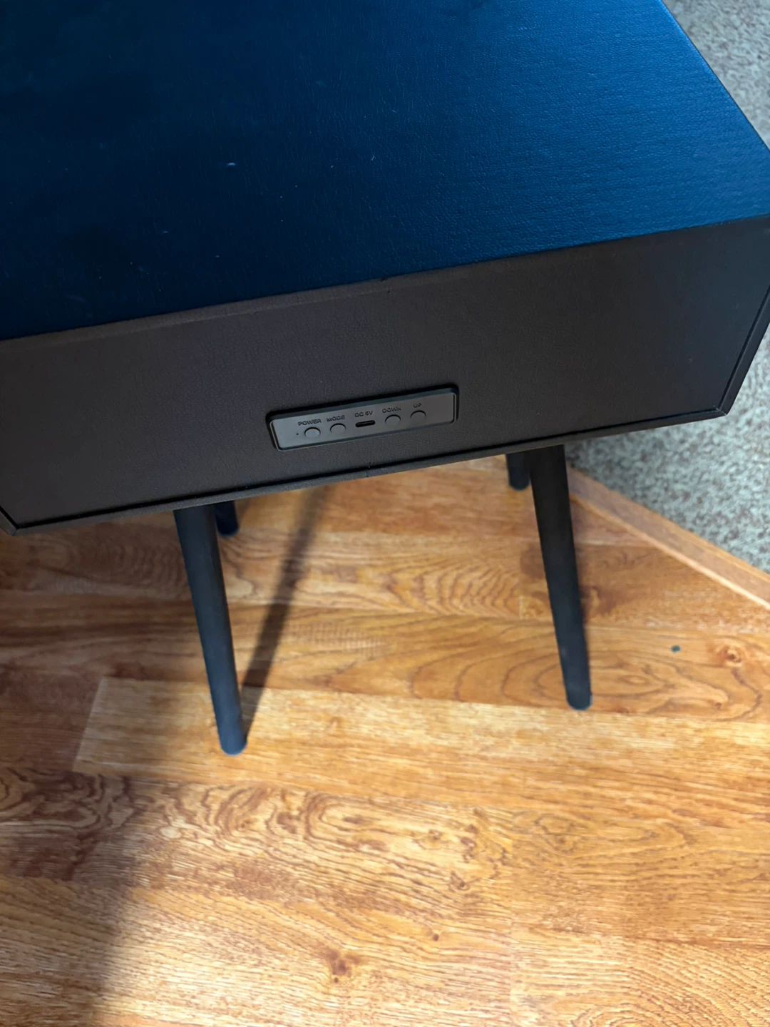 Vintage Style Bluetooth Speaker Table - photo 2